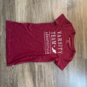 Maroon Aēropostale T-shirt